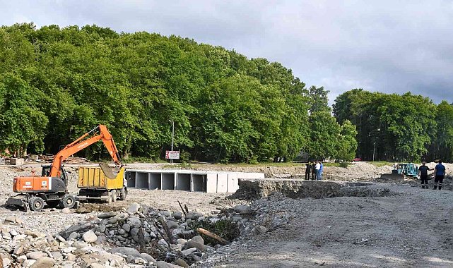 Kaymakam Yılmaz: &quot;Yılanlık geçidi ulaşıma açıldı&quot;