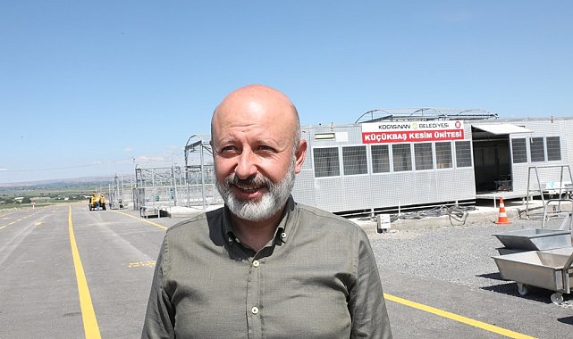 Kocasinan Belediyesi&#039;nin profesyonel kurban hizmeti, çiftçilerin takdirini kazandı