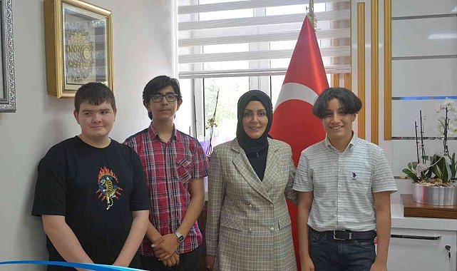 LGS Türkiye birincilerine tebrik