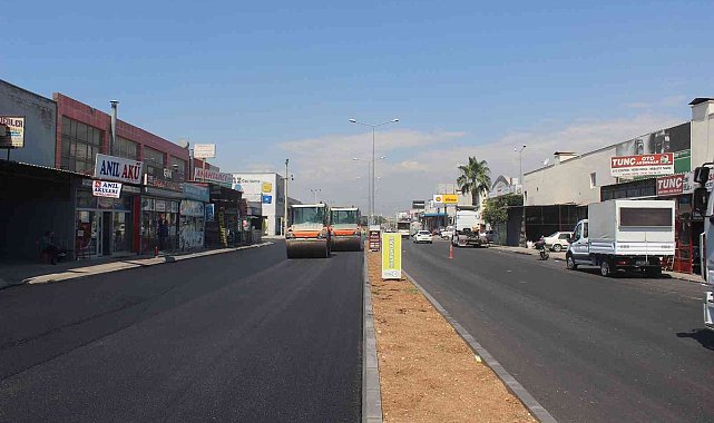 Mersin&#039;de yol yapım çalışmaları sürüyor