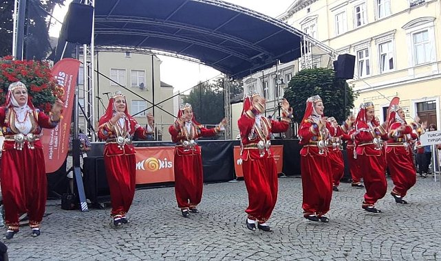 Polonya&#039;da Türk kültürü rüzgarı esiyor