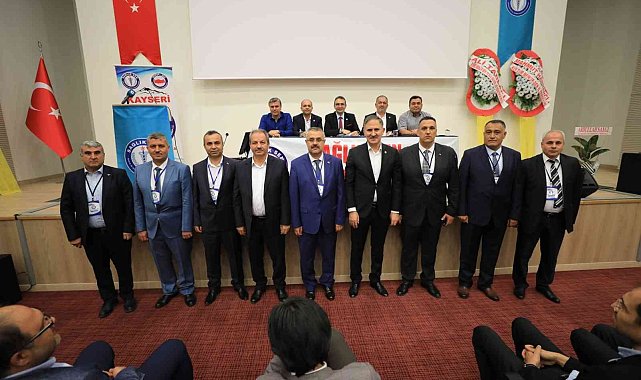 &quot;Sağlık çalışanına kalkan el milletin vicdanına kalkmıştır&quot;