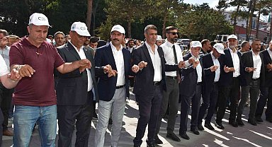 "Tatvan Doğu Anadolu Fuarı Kültür ve Sanat Festivali" kortej yürüyüşüyle başladı