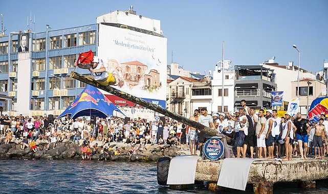 Red Bull Yağlı Direk yarışması Çanakkale&#039;de gerçekleşti