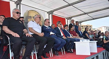 Sinop'ta Kabotaj Bayramı yarışma birincileri koç kazandı