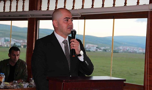 Tayini çıkan hakim ve savcılara veda yemeği