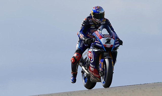 Toprak Razgatlıoğlu'ndan son altı yarışta beşinci zafer