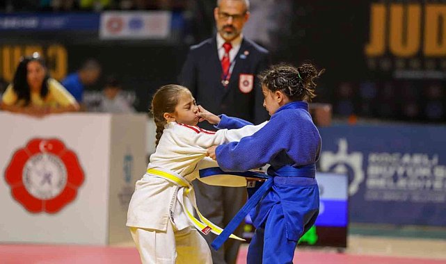 Uluslararası Judo Turnuvası&#039;nda 15 ülkeden bin 162 sporcu ter döküyor
