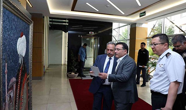 Vali Çiçek&#039;ten Başkan Yalçın&#039;ın projelerine övgü: &quot;Talas&#039;ta güzel işler yapılıyor&quot;