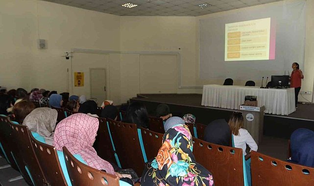 Van&#039;da &#039;Gönülden Gönüle Dost Sohbetleri&#039; devam ediyor