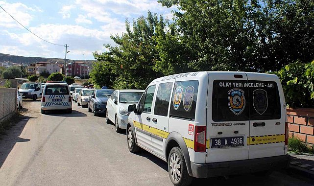 Yaşadığı villada ölü bulundu