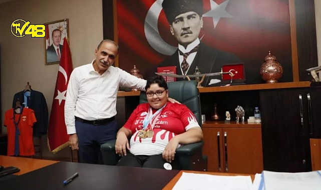 Adana Emniyet Müdürü İnci Yürekleri Isıttı