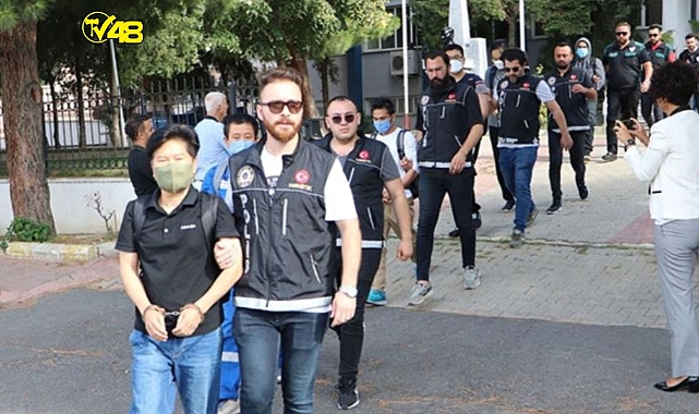 Brezilya&#039;dan gelen gemide 242 kilo kokain ele geçirildi: Şüpheliler adliyede!