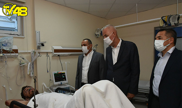 Muğla Vali Vekili  Ali Yılmaz Marmaris Kazazedelerini Ziyaret Etti