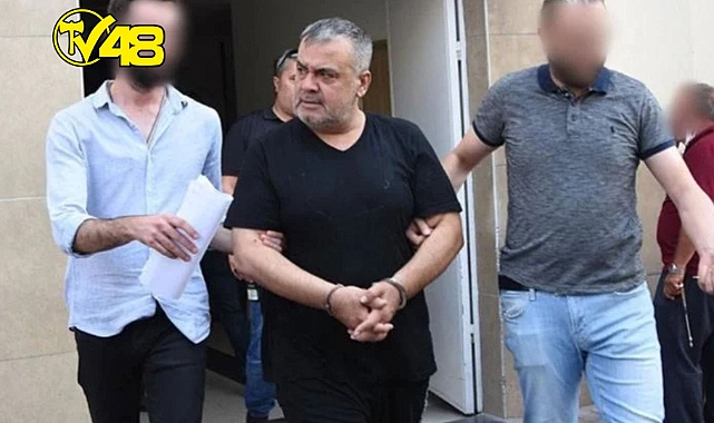 SON DAKİKA: Şarkıcı Metin Işık ve Oğlu Komşularına Tüfekle Kurşun Yağdırdı!