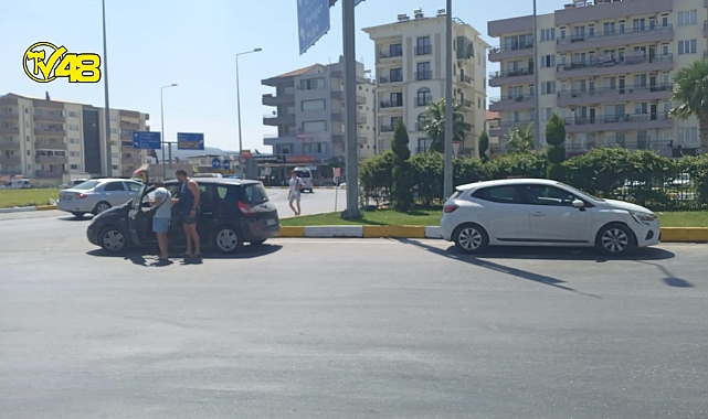 Milas-Bodrum akıllı kavşağında trafik kazası