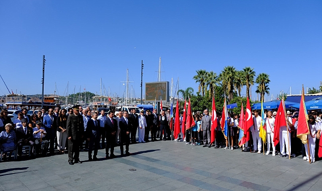 Bodrum&#039;da Gaziler Günü Belediye Meydanında Kutlandı