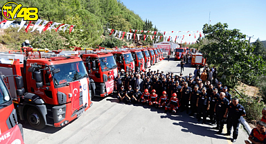 Büyükşehir, 27 yeni itfaiye aracını Muğlalıların hizmetine sundu