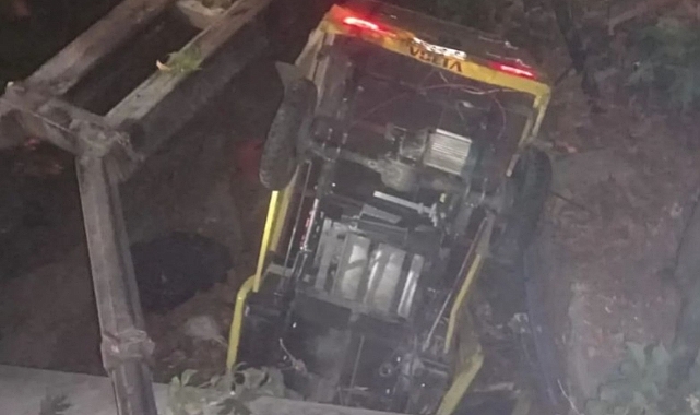 Elektrikli Araç Dere Yatağına Uçtu