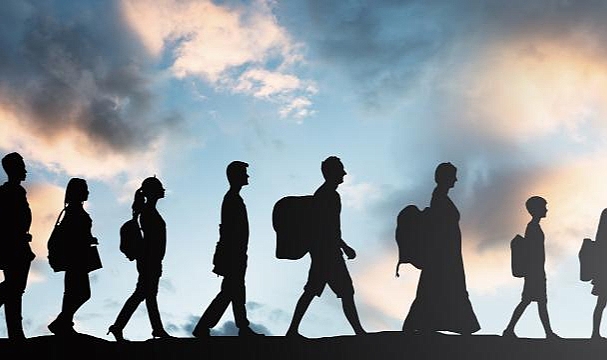 İsrail basınından birçok ülkenin uykularını kaçıracak iddia: Türkiye&#039;deki binlerce sığınmacı Avrupa&#039;ya geçmeye hazırlanıyor