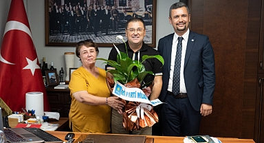 İYİ PARTİ’DEN BAŞKAN TOKAT’A ZİYARET