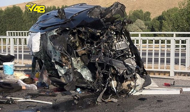 KATLİAM GİBİ KAZA! BİR AİLE YOK OLDU...