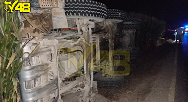 Milas Kıyıkışlacık-Avşar Yolunda Tır Devrildi