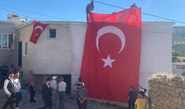 &quot;Pençe-Kilit Operasyonu&quot; bölgesinde 4 asker şehit oldu