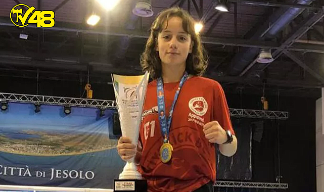 Dünya Şampiyonu Cemren Temizel Hiç Yenilmedi