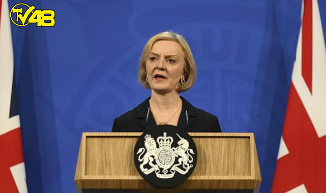 İngiltere Başbakanı Lizz Truss İstifa Etti
