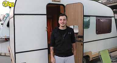 KİRALIK EV FİYATLARI YÜKSEK DİYEN ÖĞRENCİ ÇÖZÜMÜ KARAVANDA BULDU