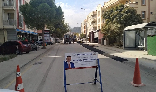 TV48 HABER YAPTI SANAYİ CADDESİNDEKİ BOZUK YOL ONARILMAYA BAŞLANDI