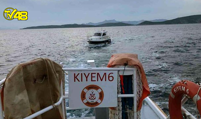 Bodrum&#039;da arıza yapan tekne KIYEM ekiplerince kurtarıldı
