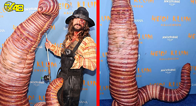 Cadılar Bayramı'nın Kraliçesi Heidi Klum Partiye Solucan Olarak Katıldı!