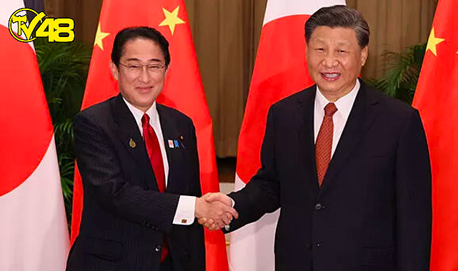 Japonya ve Çin Liderleri 3 Yıl Sonra İlk Kez Bir Araya Geldi