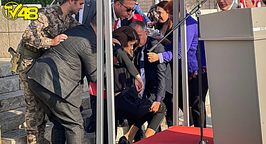 KKTC Mersin Başkonsolosu Mendeli, törende konuşma yaparken fenalık geçirdi