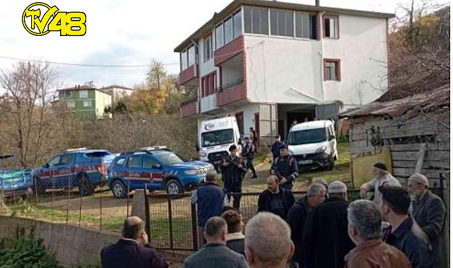 90 YAŞINDAKİ ADAM, OĞLU VE GELİNİN ÜZERİNE MERMİ YAĞDIRDI