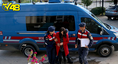 Arkadaşını av tüfeğiyle öldürdüğü iddia edilen kadın tutuklandı!