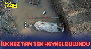 Arkeologları heyecanlandıran kazı! Antik Kentte 2 metre 10 santim yüksekliğe sahip tek parça heykel bulundu