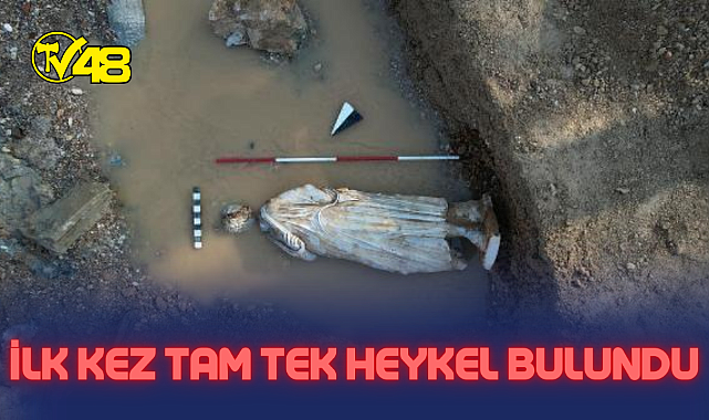 Arkeologları heyecanlandıran kazı! Antik Kentte 2 metre 10 santim yüksekliğe sahip tek parça heykel bulundu