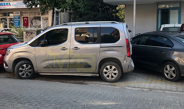 Çamlı Sokakta Zincirleme Kaza!!