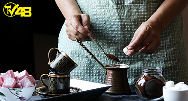 Kahve Tutkunları Ekran Başına! İşte Farklı Aromalarla Türk Kahvesi Tarifleri
