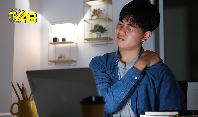 OMUZ AĞRISINI TETİKLEYEN 6 NEDEN!