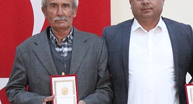 Platin Zehirleyerek Öldürdü