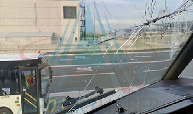 THY UÇAĞININ KOKPİT CAMI ÇATLADI