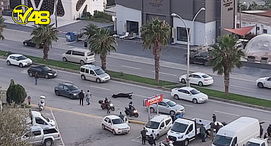 Bitez Kavşağında Bir Araç Ata Çarptı