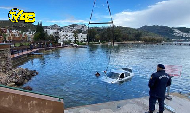 BODRUM&#039;DA OTOMOBİL DENİZE UÇTU! 19 YAŞINDAKİ GENÇ BOĞULARAK CAN VERDİ