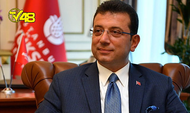 Ekrem İmamoğlu, anne ve babasıyla birlikte Umre&#039;ye gidiyor