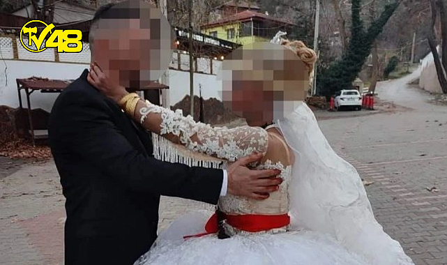 Gelin erkek çıktı! İlk dans şarkıları da bir o kadar manidar...