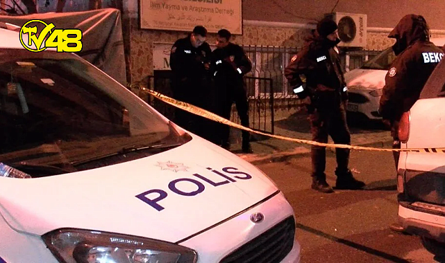 Karısını sokak ortasında öldürdü!